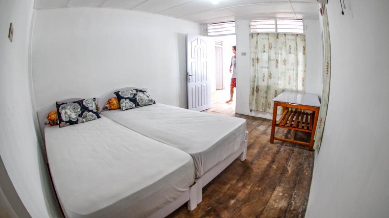 Nias Surf Stay Lagudri Ngoại thất bức ảnh